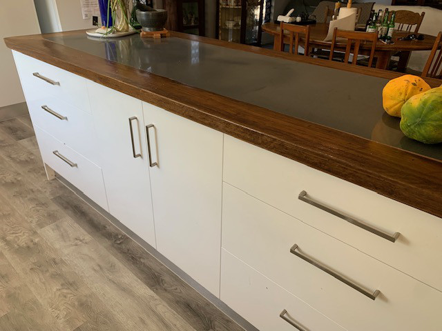 Benchtop 5